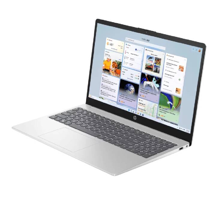 Close-up of HP Laptop 15-fd2040TU backlit keyboard with dedicated Copilot AI key and numeric keypad
