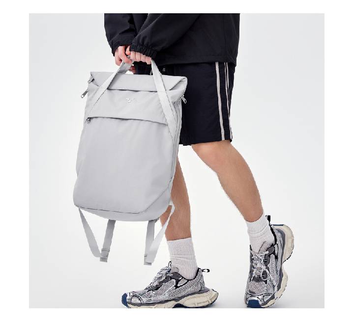 MaH Airy Backpack (Up to 15.6") White