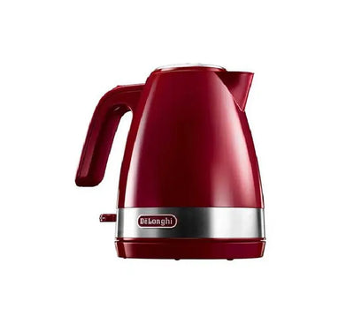 Close-up shot of the transparent water level indicator window located under the handle of the red De'Longhi KBLA 2000.R kettle.