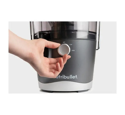 Precision stainless steel micro-mesh sieve for maximum juice extraction and smooth texture