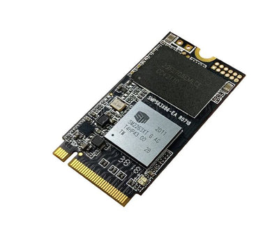 OSCOO ON900B M.2 2242 NVMe PCIe Gen 3.0x4 1TB solid state drive showing its compact form factor and premium controller chip.