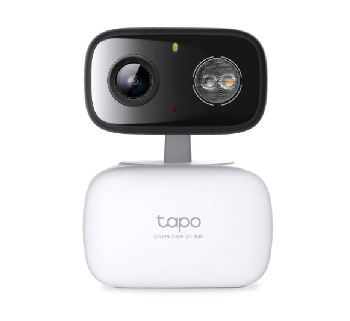TP-Link Tapo C216 color night vision display showing crisp night video and motion tracking