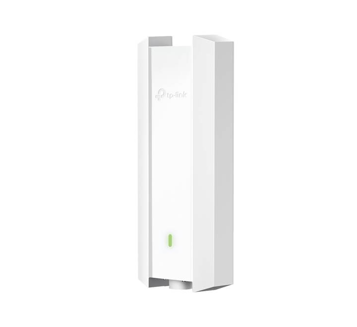 TP-Link Omada EAP610-Outdoor access point mounted on a pole outdoors